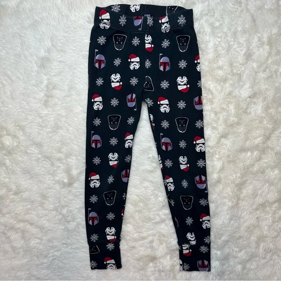 GAP Star Wars Pajamas Black, Red, and White Size 6 - Picture 6 of 16